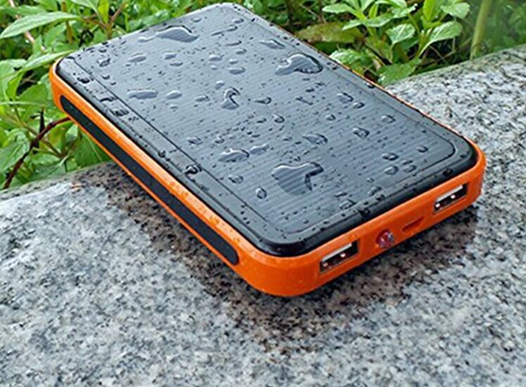 Waterproof-Power-Bank